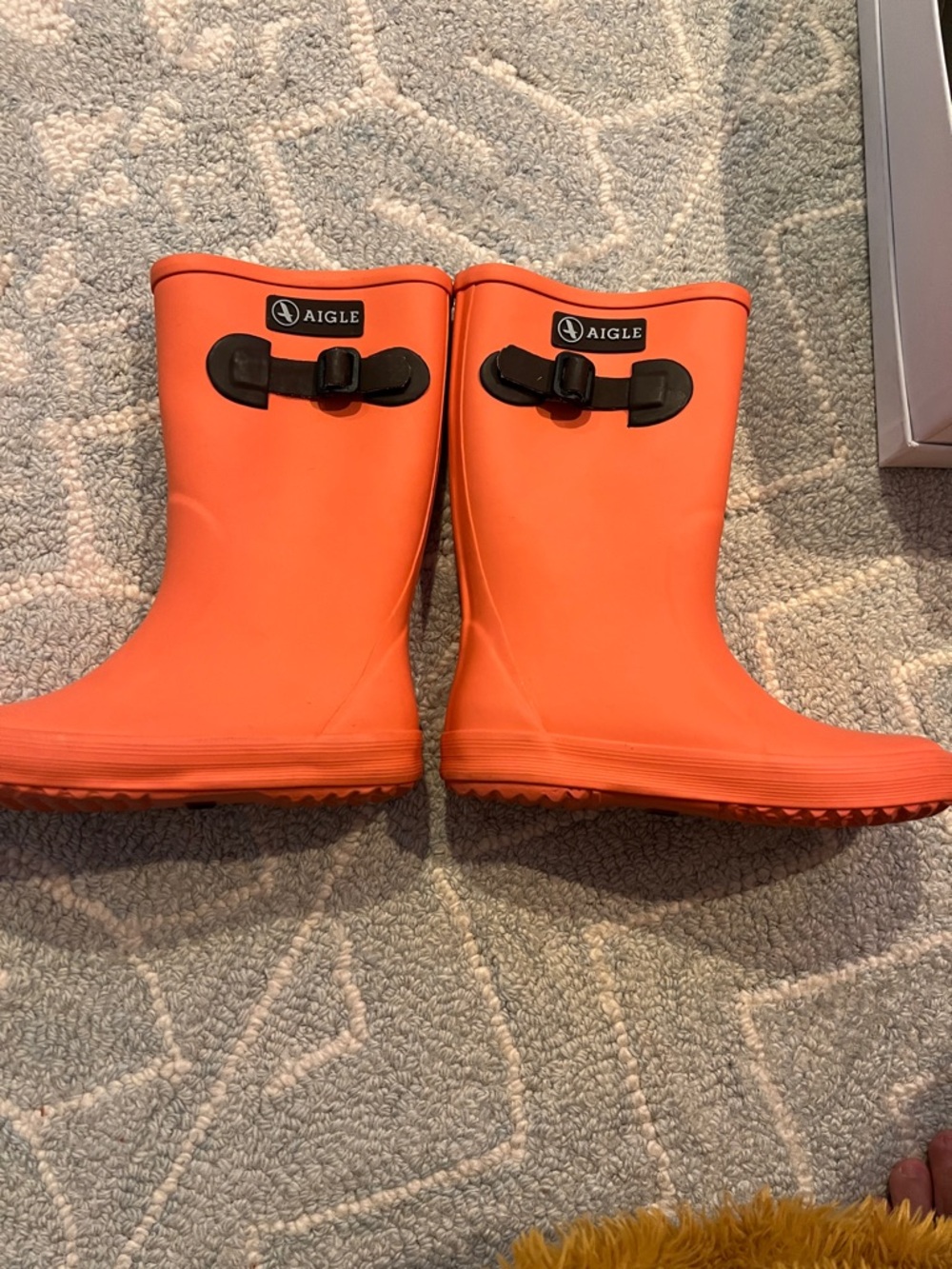 Aigle Bright Orange Kids' Rubber Wellington Boots with Black Buckle